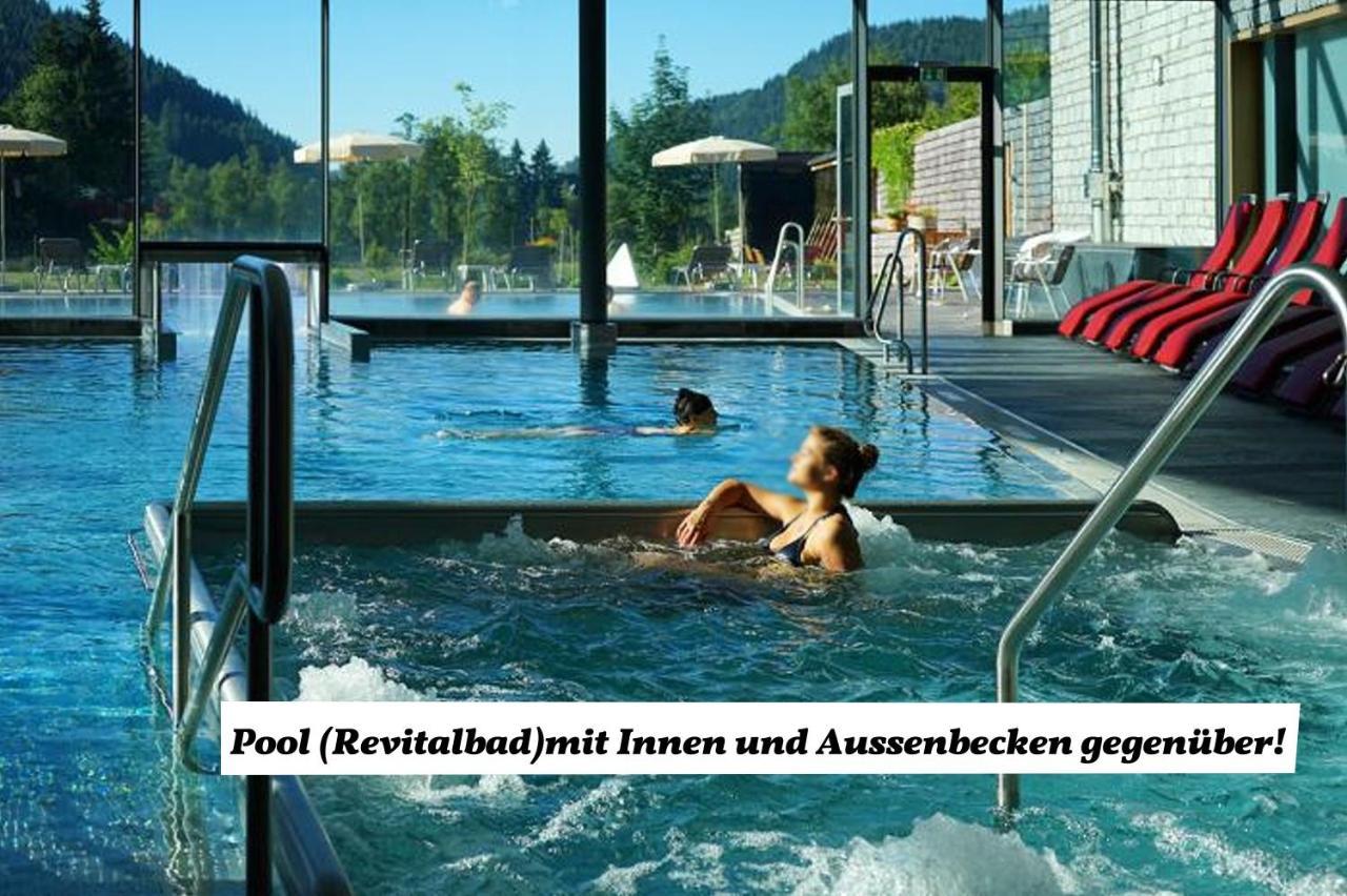 דירות Menzenschwand-Hinterdorf B3 Albmatte-Fewo Sauna, Hallenbad Aussenbecken Massagen Nebenan מראה חיצוני תמונה